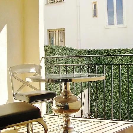 Riviera Le Wilson Apartment